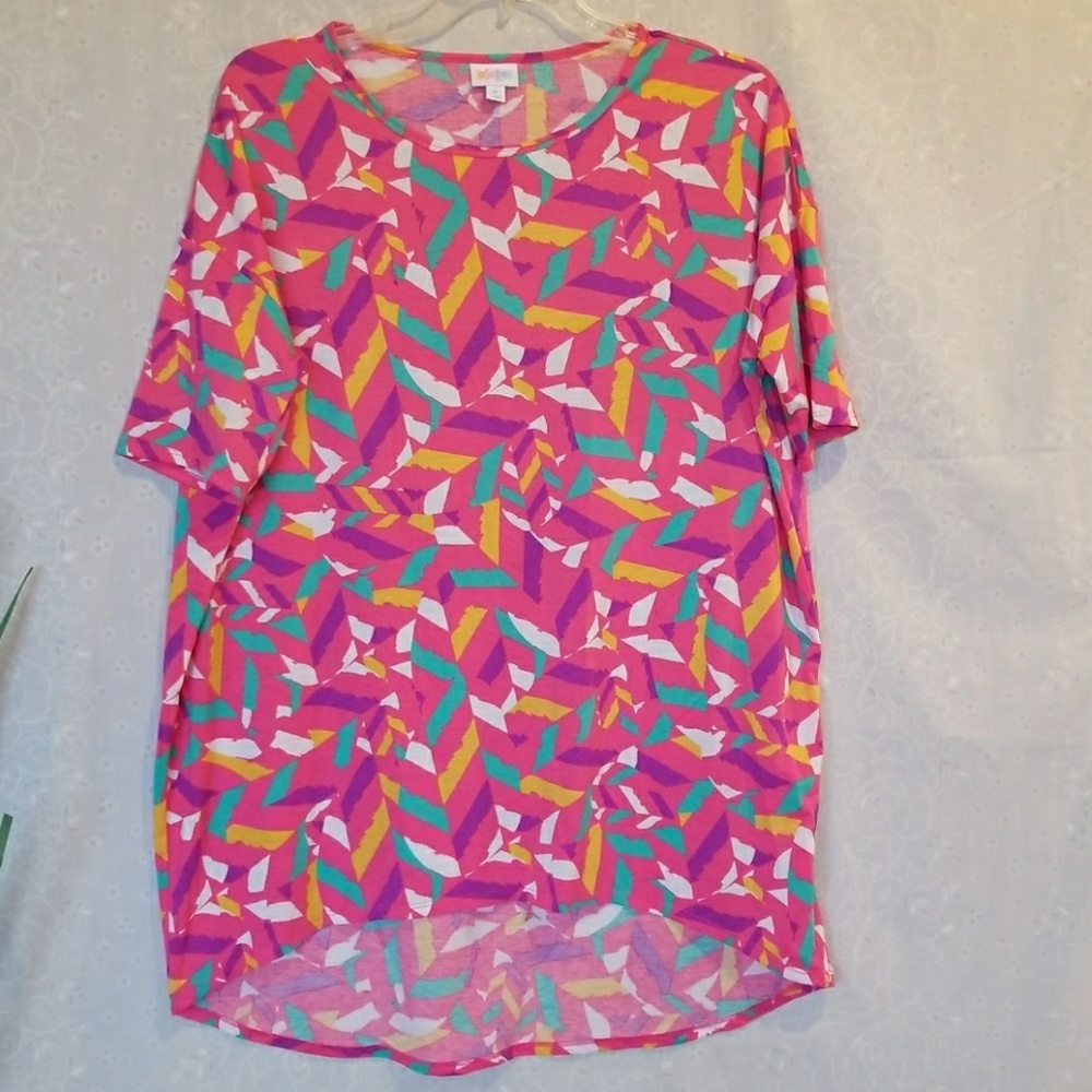 NWOT-XL-CLASSIC LULAROE TUNIC!!
